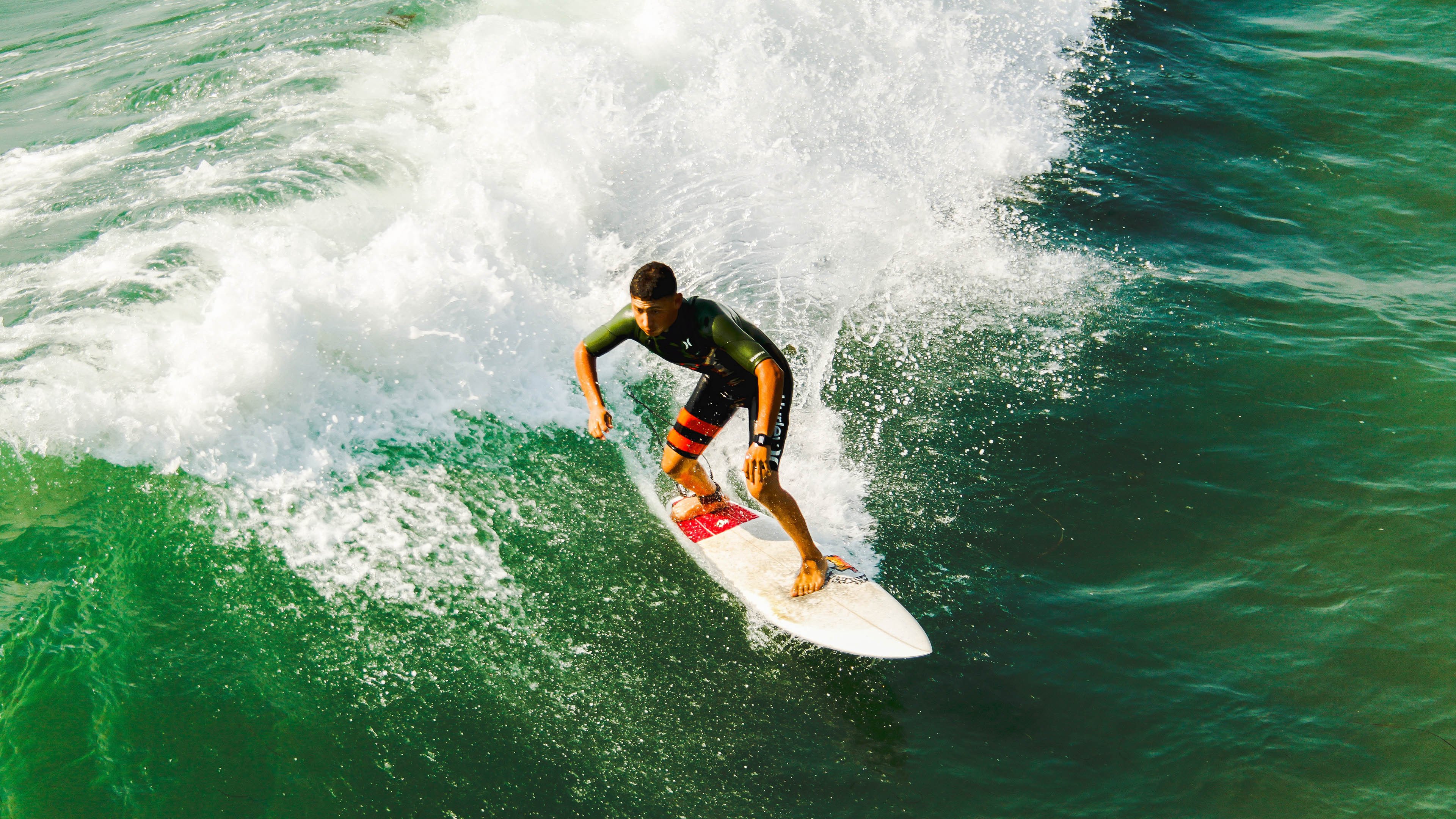 AYX体育-野外生存技能运动会，体验自然的考验，野外生存活动